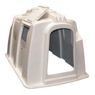 Agri-Plastics calf hutch model EXL, left door